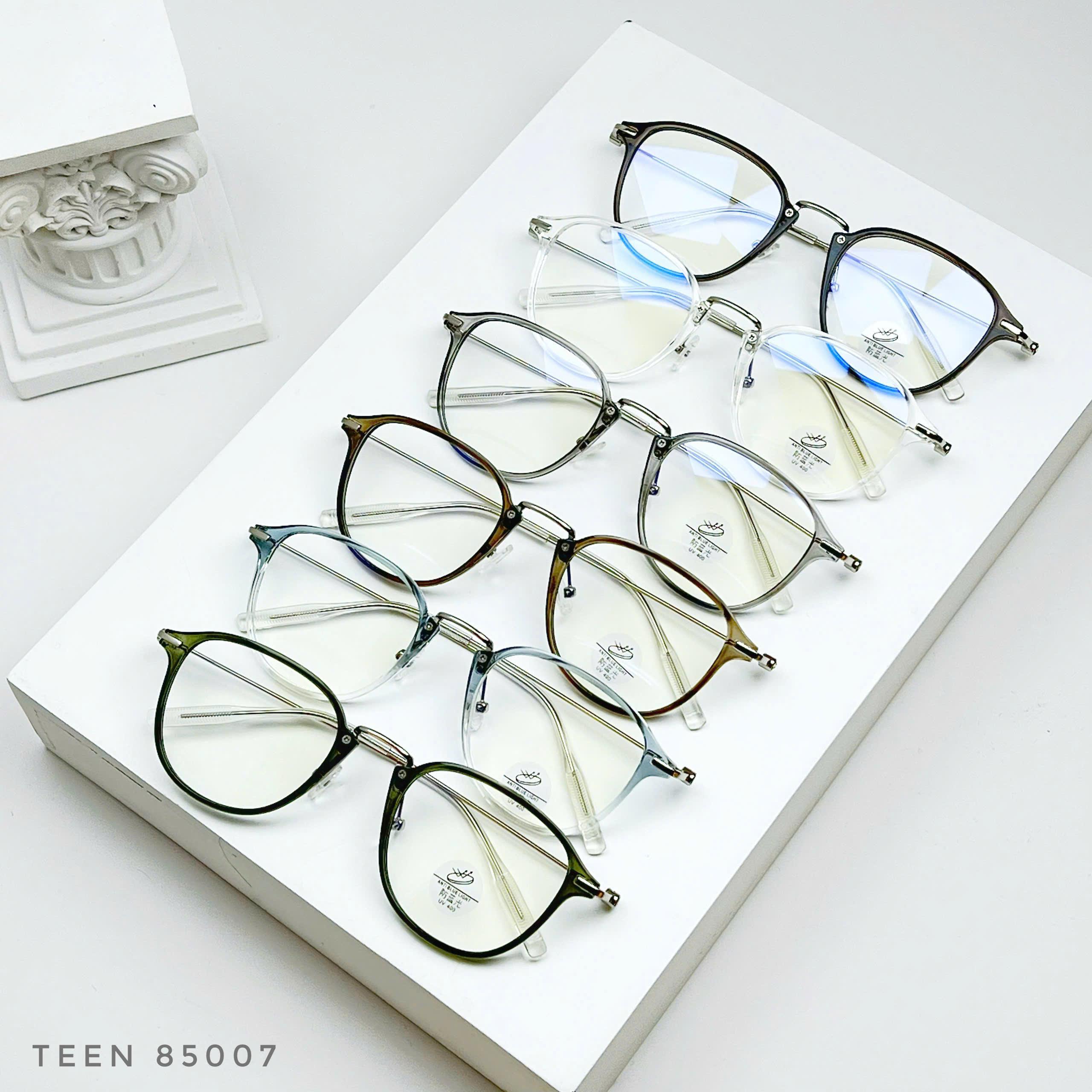 Gọng kính phối kim loại thanh lịch – chất liệu nhựa dẻo siêu nhẹ khó gãy, đeo êm thoải mái, phong cách Hàn trẻ trung và tinh tế - Ảnh 2